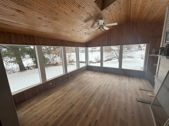 $250,000 | 228 West Wisconsin Avenue, Grantsburg, WI 54840