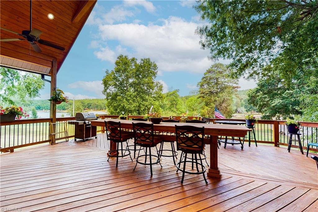 1241 Panther Point Road Richfield, NC 28137 - Photo 8 of 50 Morning coffee with this view? Yes please!