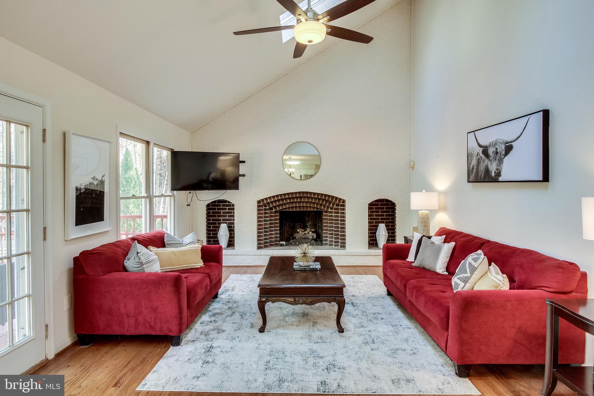 12308 Rochester Drive Fairfax, VA 22030 - Photo 15 of 43 Gallery Image 15
