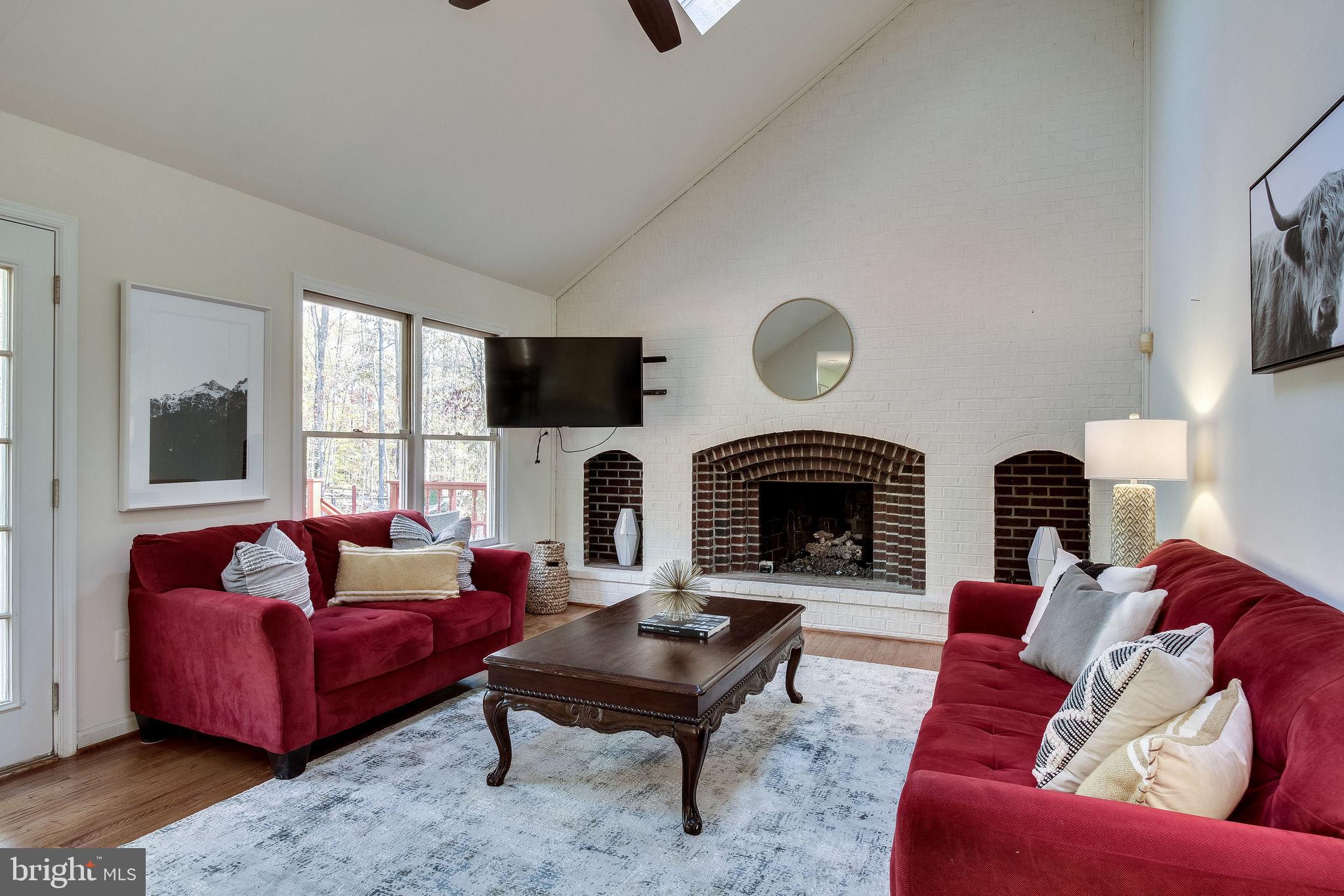 12308 Rochester Drive Fairfax, VA 22030 - Photo 16 of 43 Gallery Image 16