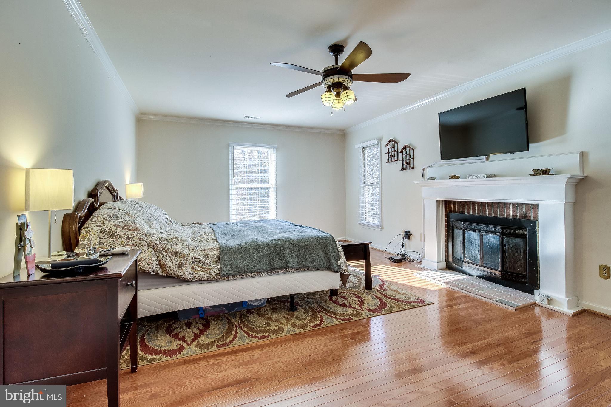 12308 Rochester Drive Fairfax, VA 22030 - Photo 18 of 43 Gallery Image 18