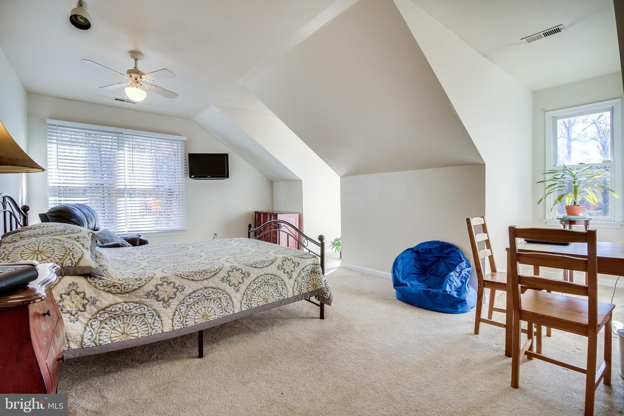 12308 Rochester Drive Fairfax, VA 22030 - Photo 28 of 43 Gallery Image 28
