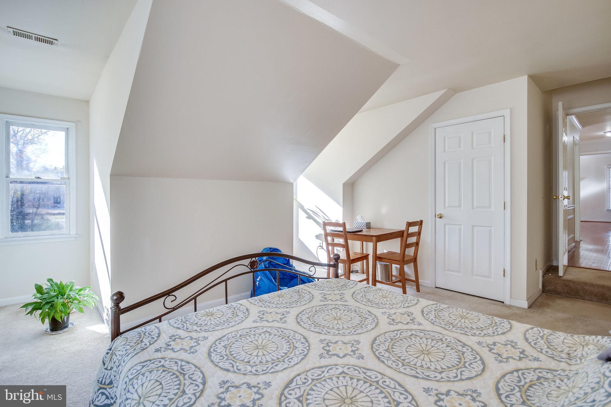 12308 Rochester Drive Fairfax, VA 22030 - Photo 29 of 43 Gallery Image 29