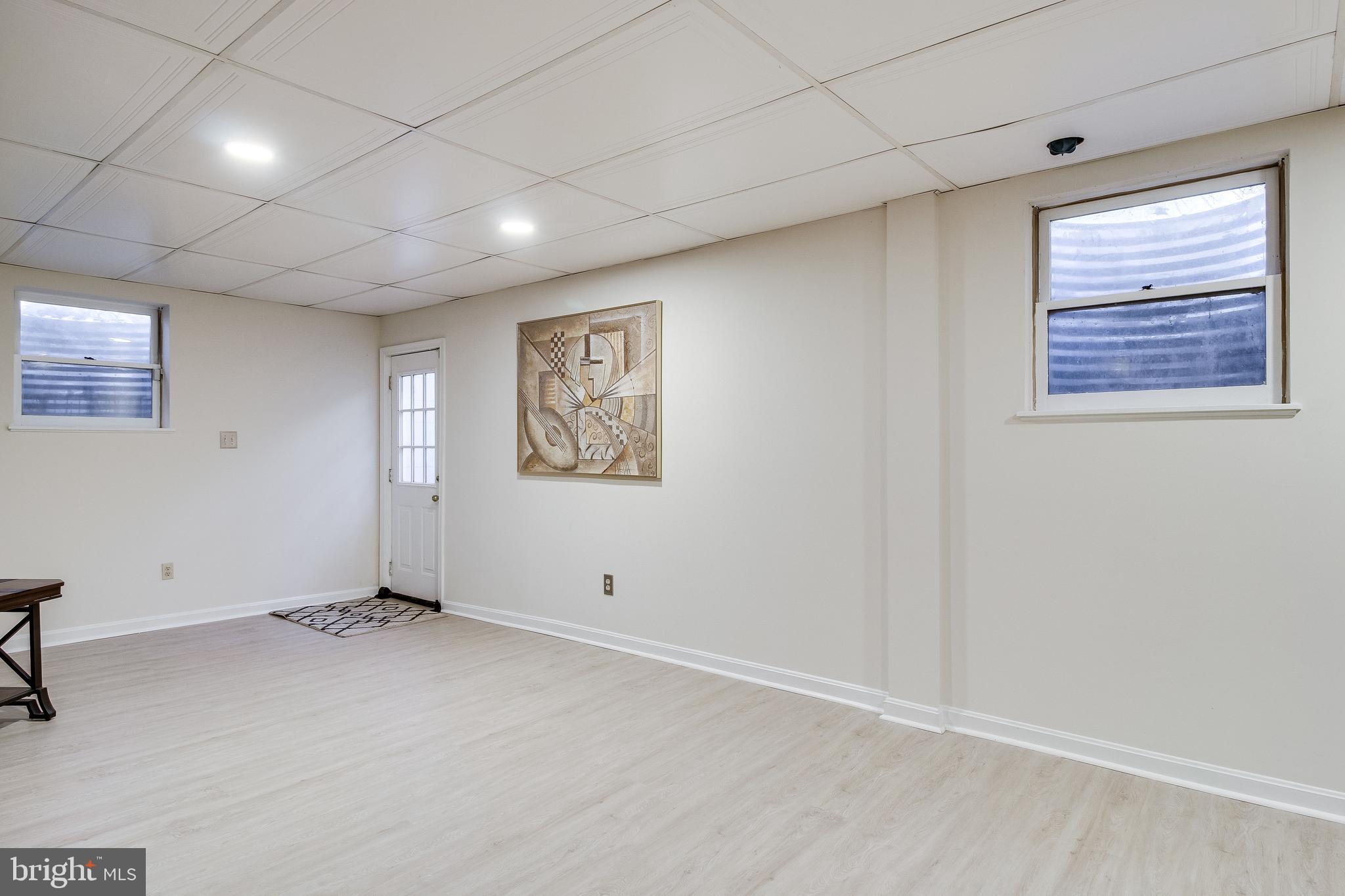 12308 Rochester Drive Fairfax, VA 22030 - Photo 35 of 43 Gallery Image 35