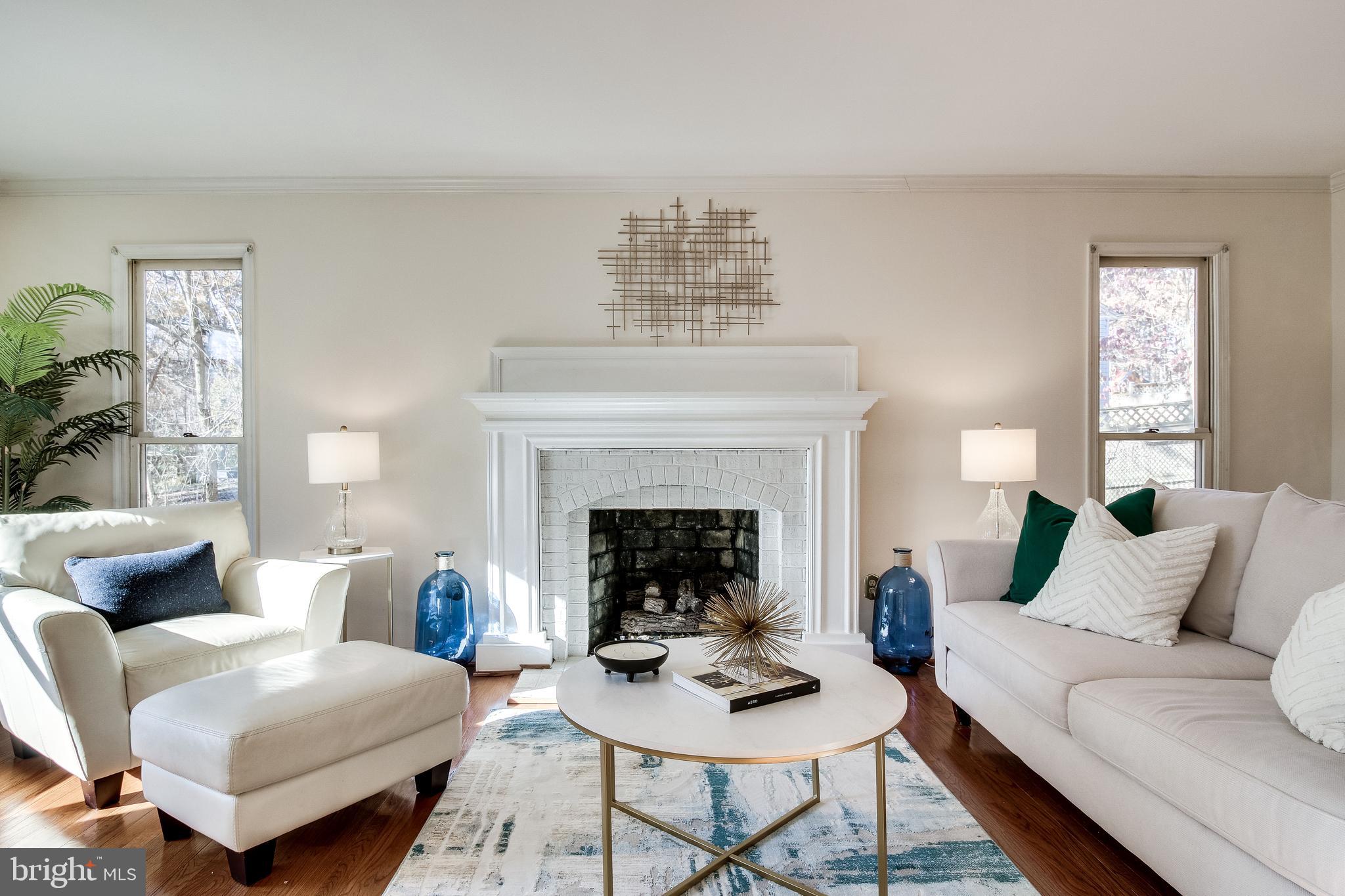 12308 Rochester Drive Fairfax, VA 22030 - Photo 6 of 43 Gallery Image 6