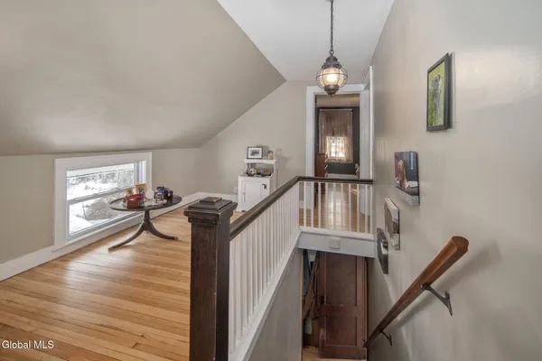 $249,900 | 552 North Harpersfield Road, Jefferson, NY 12093