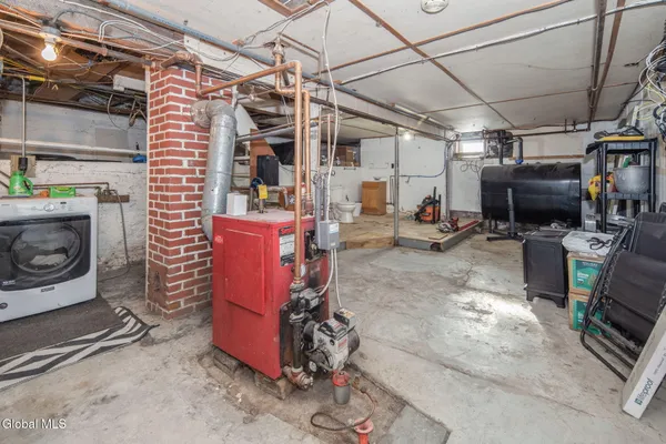 $249,900 | 552 North Harpersfield Road, Jefferson, NY 12093