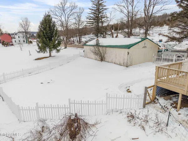 $249,900 | 552 North Harpersfield Road, Jefferson, NY 12093