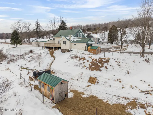 $249,900 | 552 North Harpersfield Road, Jefferson, NY 12093