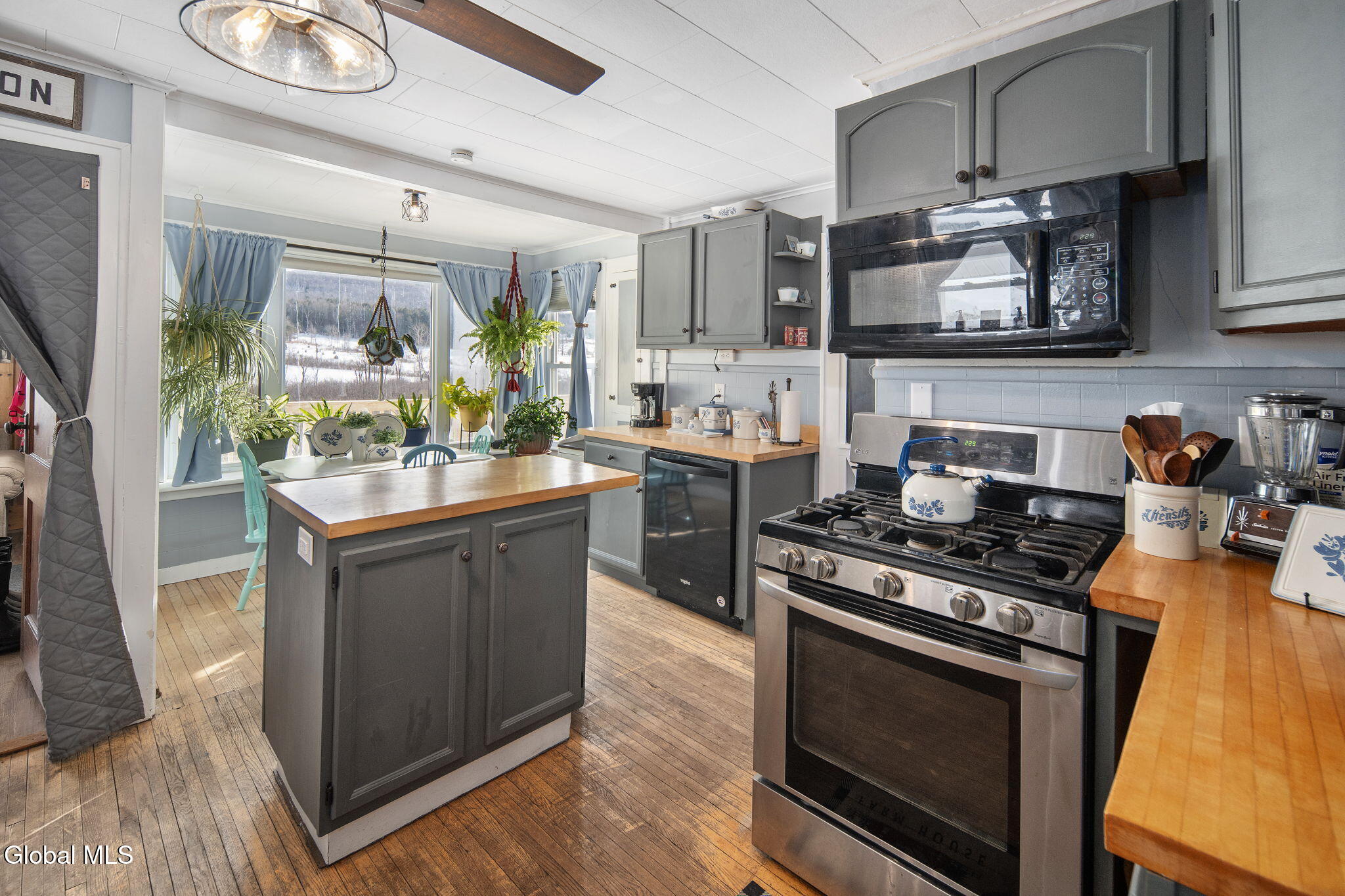 552 North Harpersfield Road Jefferson, NY 12093 - Photo 8 of 70 11-552NHarpersfieldRd_11