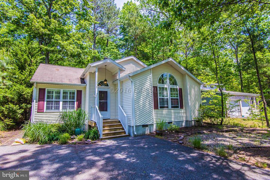 40 Pinehurst Road Ocean Pines, MD 21811 - Photo 1 of 37