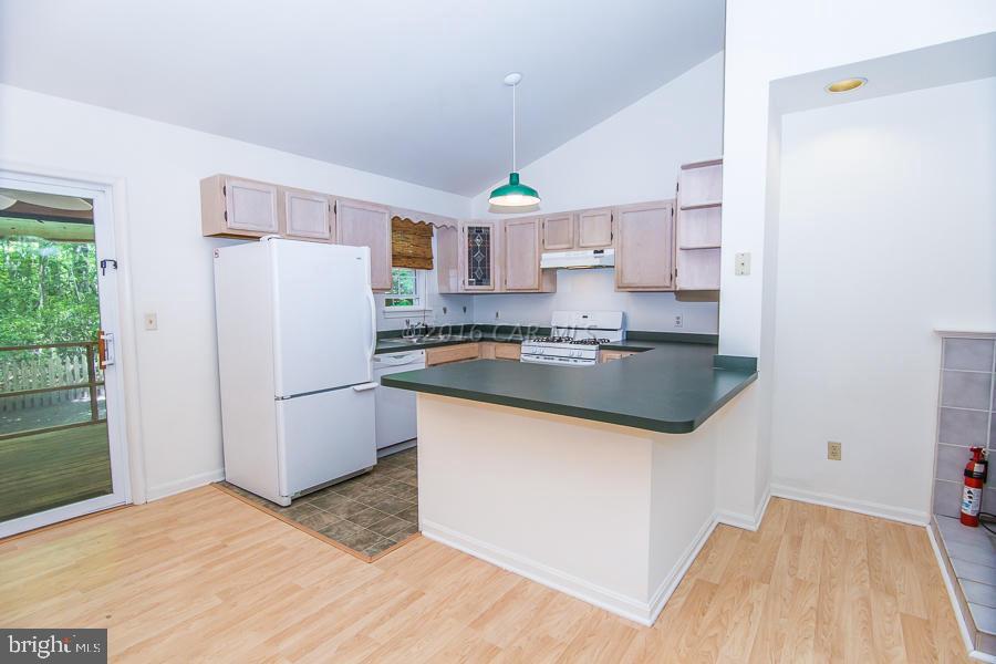 40 Pinehurst Road Ocean Pines, MD 21811 - Photo 5 of 37