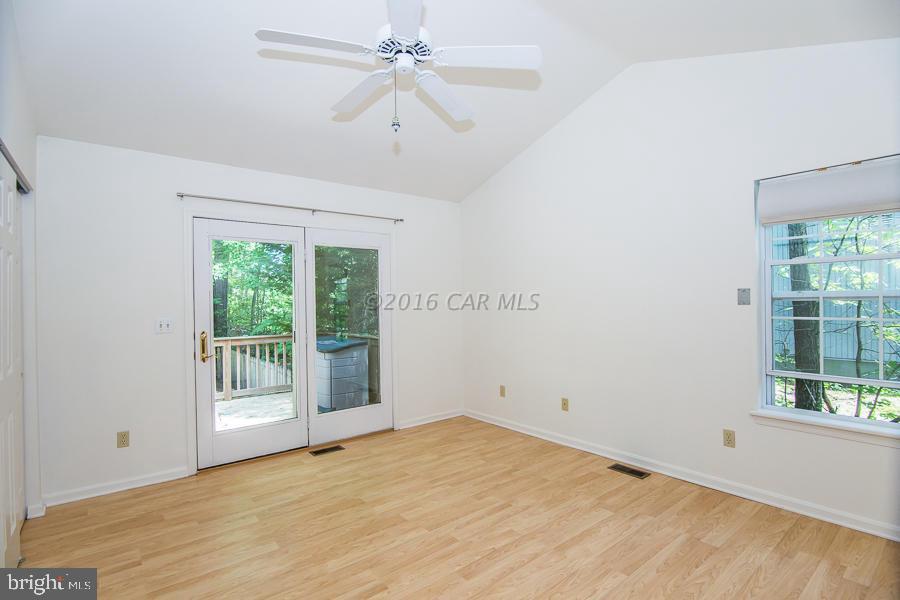 40 Pinehurst Road Ocean Pines, MD 21811 - Photo 9 of 37