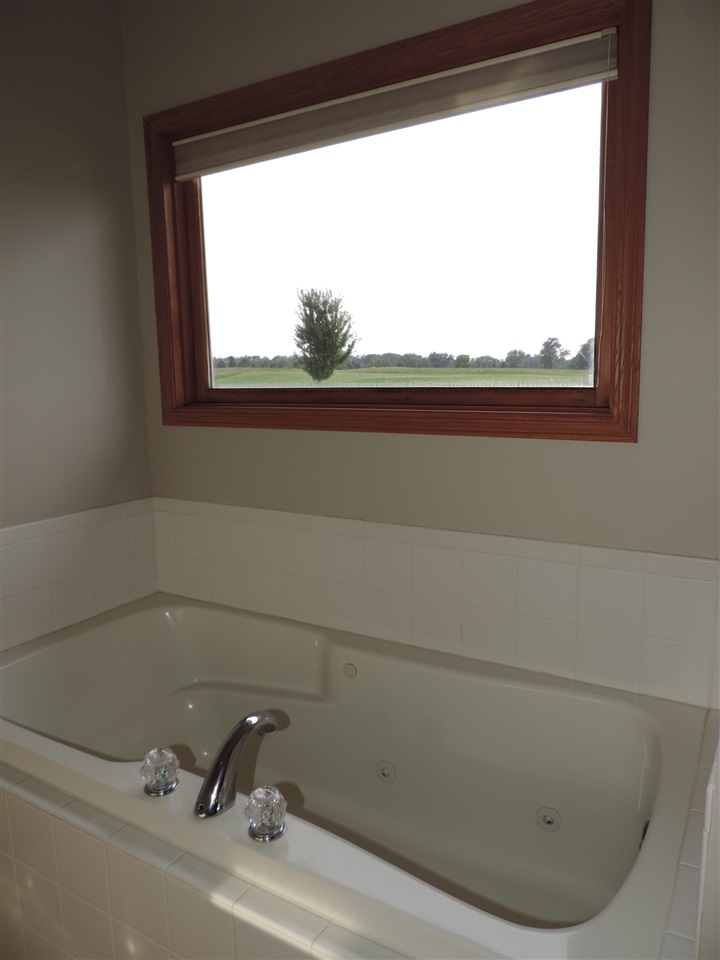 5027 South Cameron Lane Mapleton, IL 61547 - Photo 20 of 34 Gallery Image 20