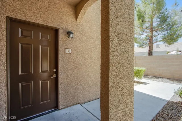 $1,605 | 9580 West Reno Avenue, Unit 138, Las Vegas, NV 89148