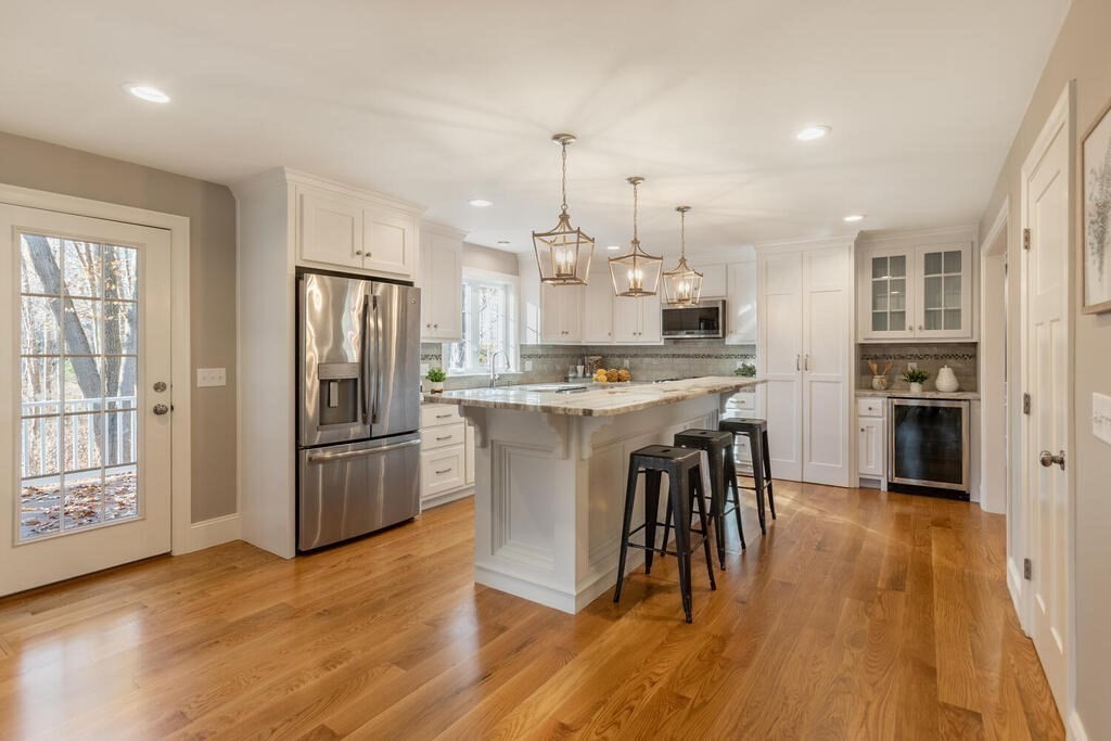 4 Ledgewood Road Wilmington, MA 01887 - Photo 9 of 36 Gallery Image 9