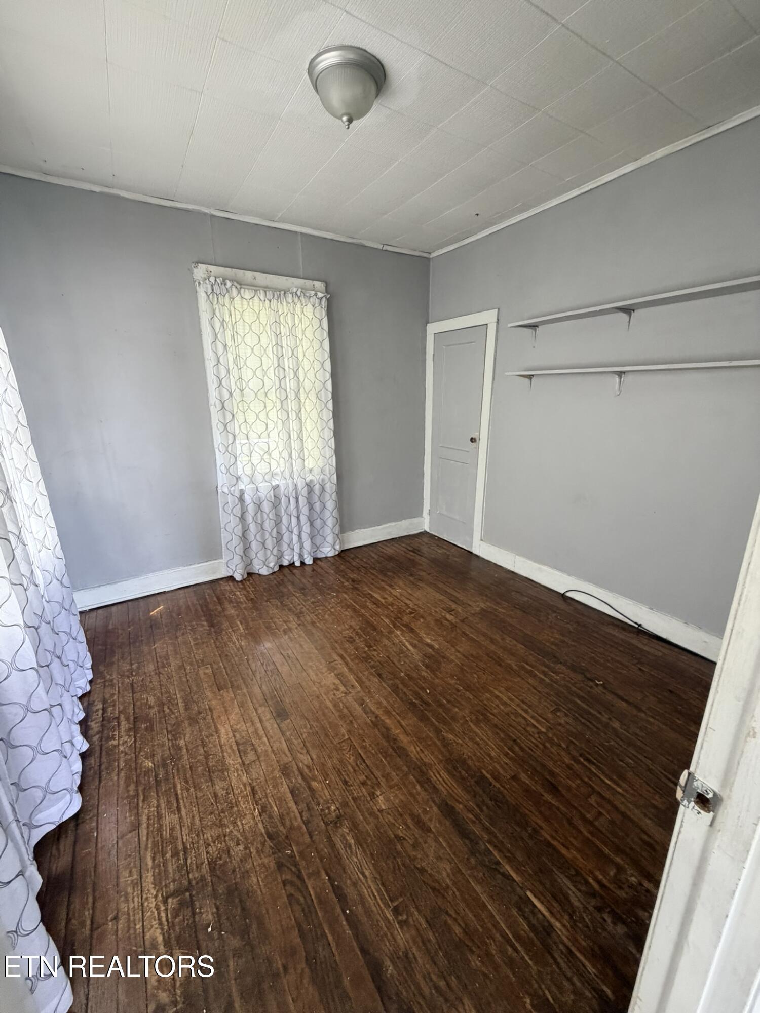 18700 Alberta Street Oneida, TN 37841 - Photo 14 of 33 IMG_7763