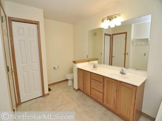 11872 85th Place North Maple Grove, MN 55369 - Photo 14 of 18
