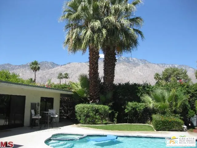 $3,900 | 587 North Saturmino Drive, Palm Springs, CA 92262