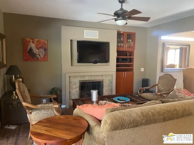 $3,900 | 587 North Saturmino Drive, Palm Springs, CA 92262