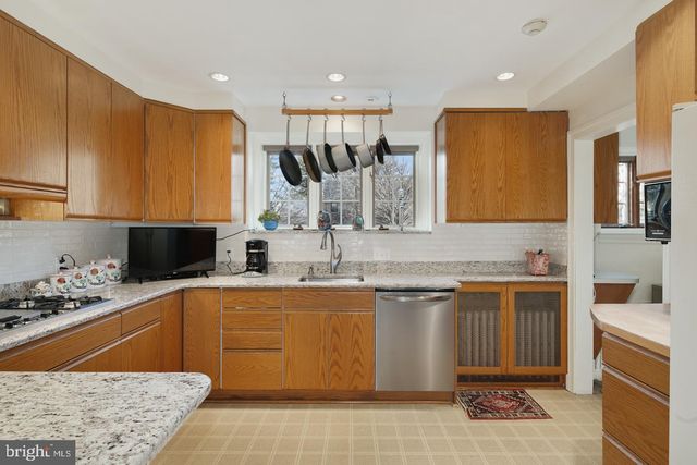 $825,000 | 710 West Allens Lane, Philadelphia, PA 19119