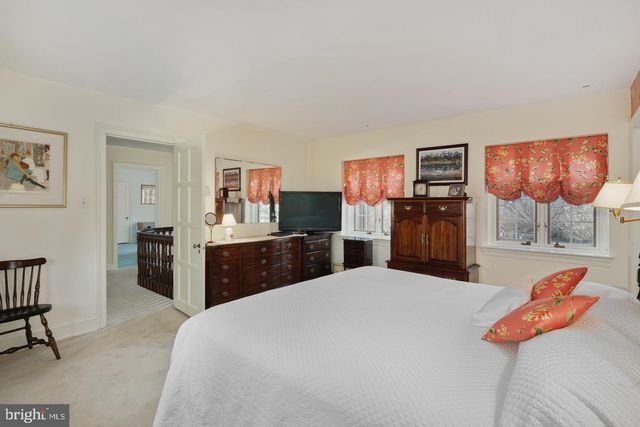 $825,000 | 710 West Allens Lane, Philadelphia, PA 19119