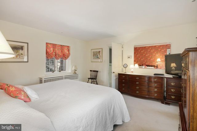 $825,000 | 710 West Allens Lane, Philadelphia, PA 19119