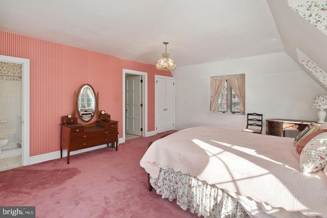 $825,000 | 710 West Allens Lane, Philadelphia, PA 19119