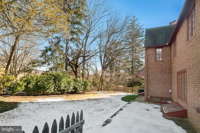 $825,000 | 710 West Allens Lane, Philadelphia, PA 19119