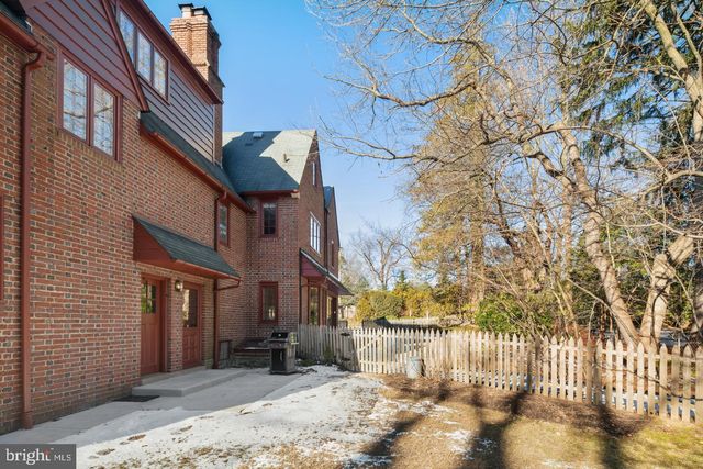 $825,000 | 710 West Allens Lane, Philadelphia, PA 19119