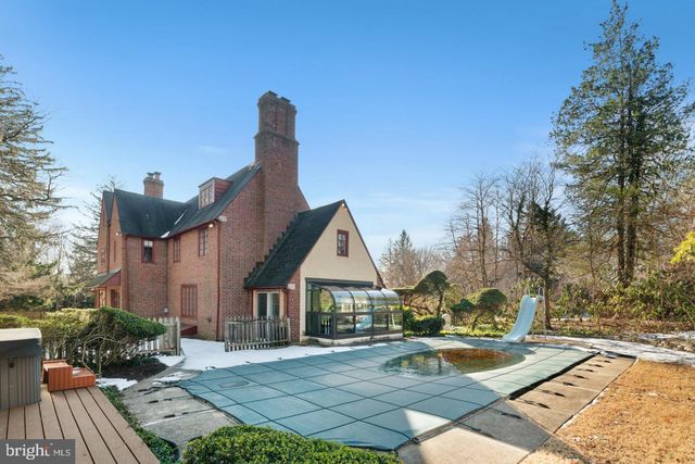 $825,000 | 710 West Allens Lane, Philadelphia, PA 19119