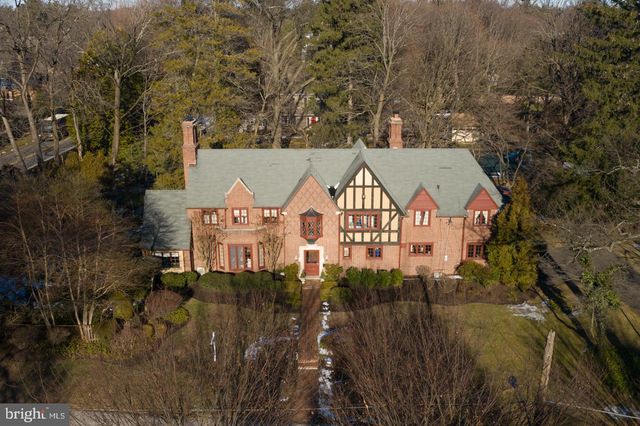 $825,000 | 710 West Allens Lane, Philadelphia, PA 19119