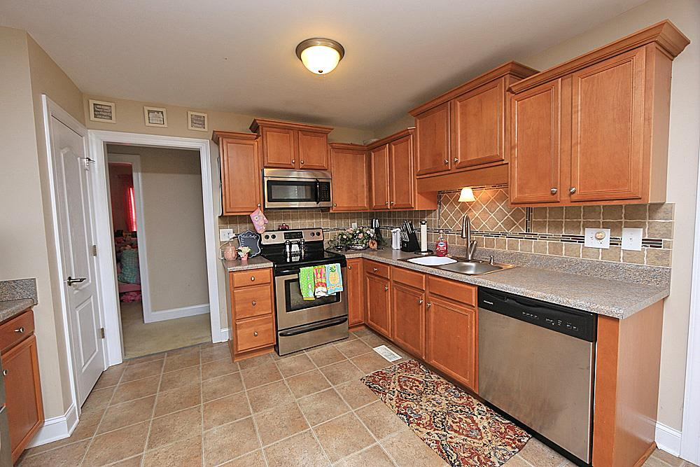 425 Chisenhall Road Angier, NC 27501 - Photo 5 of 16 Kitchen
