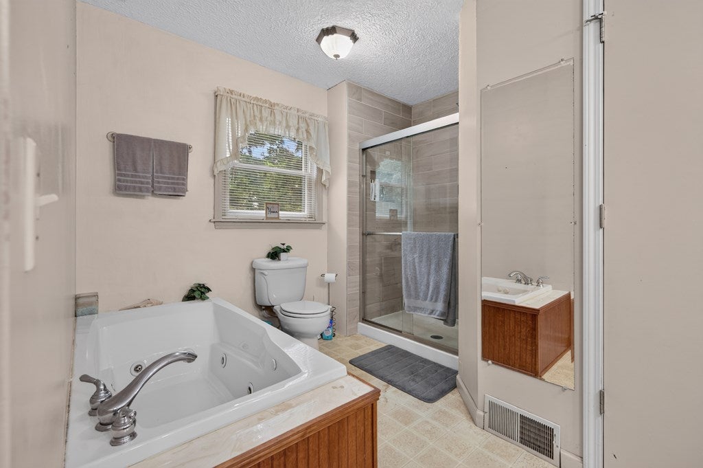 118 Phillipi Road Rural Retreat, VA 24368 - Photo 33 of 88 Gallery Image 33