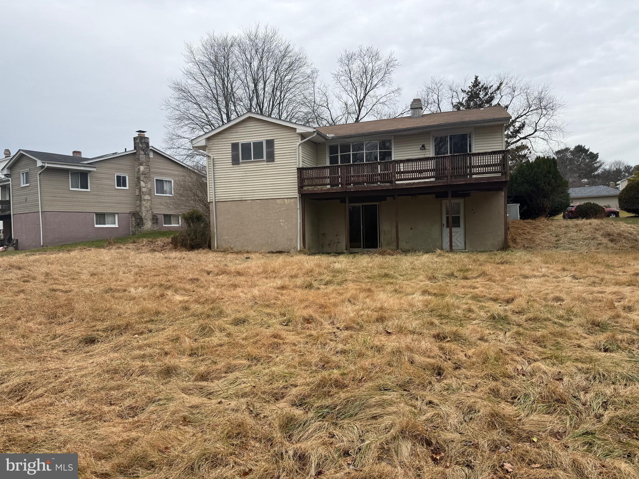 9822 Clanford Road Randallstown, MD 21133 - Photo 14 of 15 a large house with a outdoor space