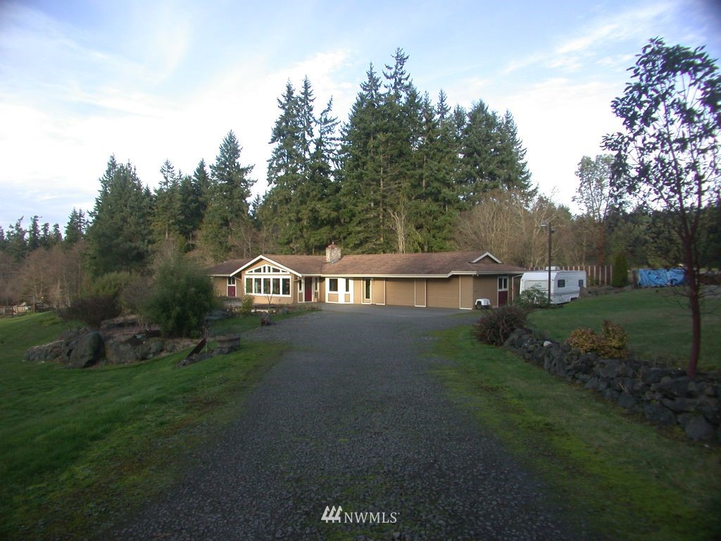 203 Levig Road Port Angeles, WA 98362 - Photo 2 of 25