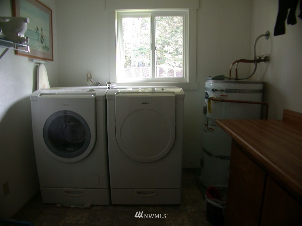 203 Levig Road Port Angeles, WA 98362 - Photo 15 of 25