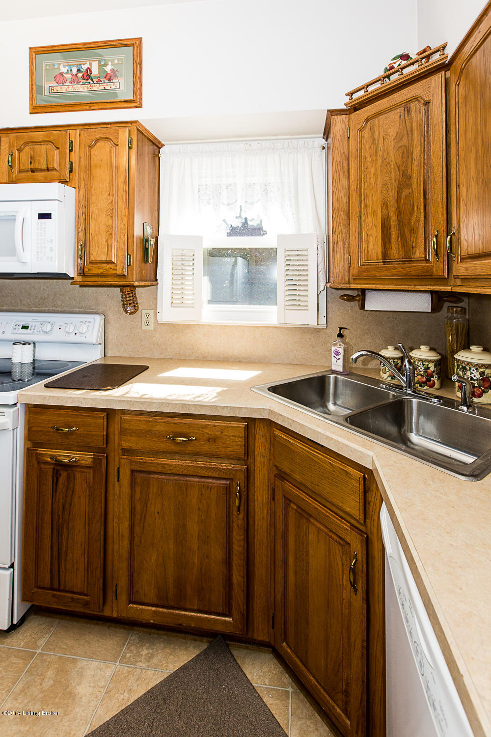 3604 Lexington Road Louisville, KY 40207 - Photo 42 of 52 RAN_4260