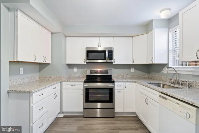 $415,000 | 34 Palmer Court, Sterling, VA 20165