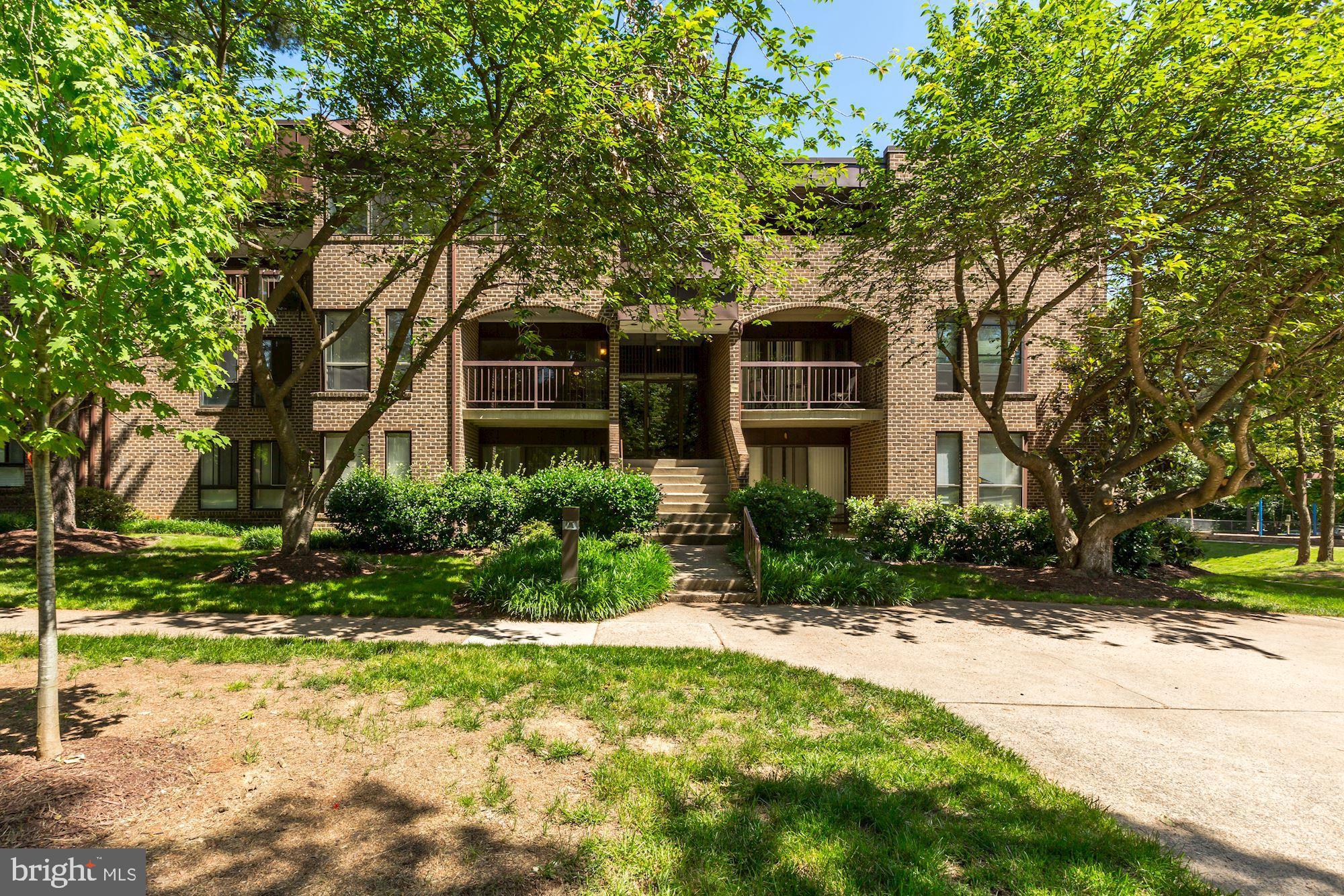 11260 Chestnut Grove Square, Unit 237 Reston, VA 20190 - Photo 1 of 37 Welcome home to 11260 Chestnut Grove Square!