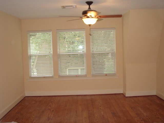 633 Harvard Street, Unit 3 Houston, TX 77007 - Photo 5 of 11