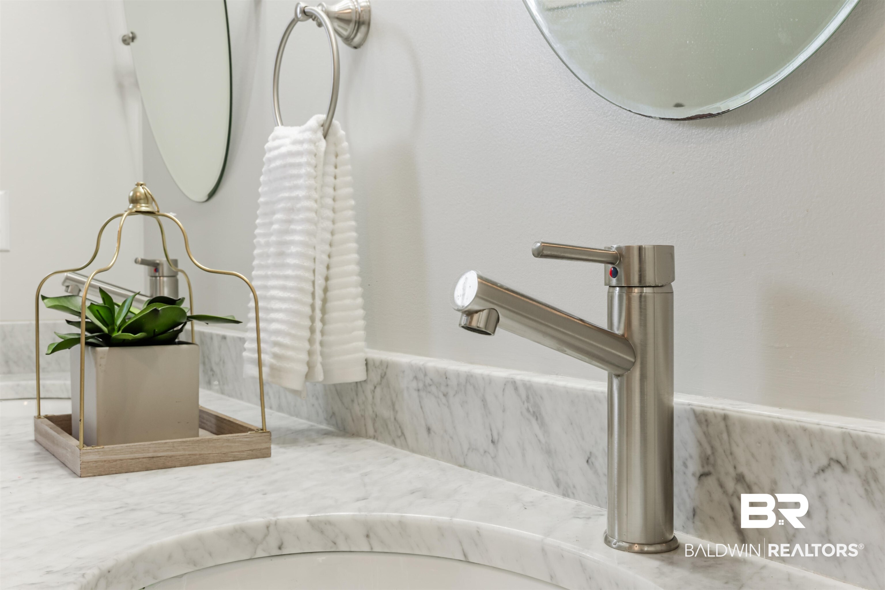 3844 Isabel Way South Mobile, AL 36693 - Photo 27 of 49 Bathroom featuring vanity