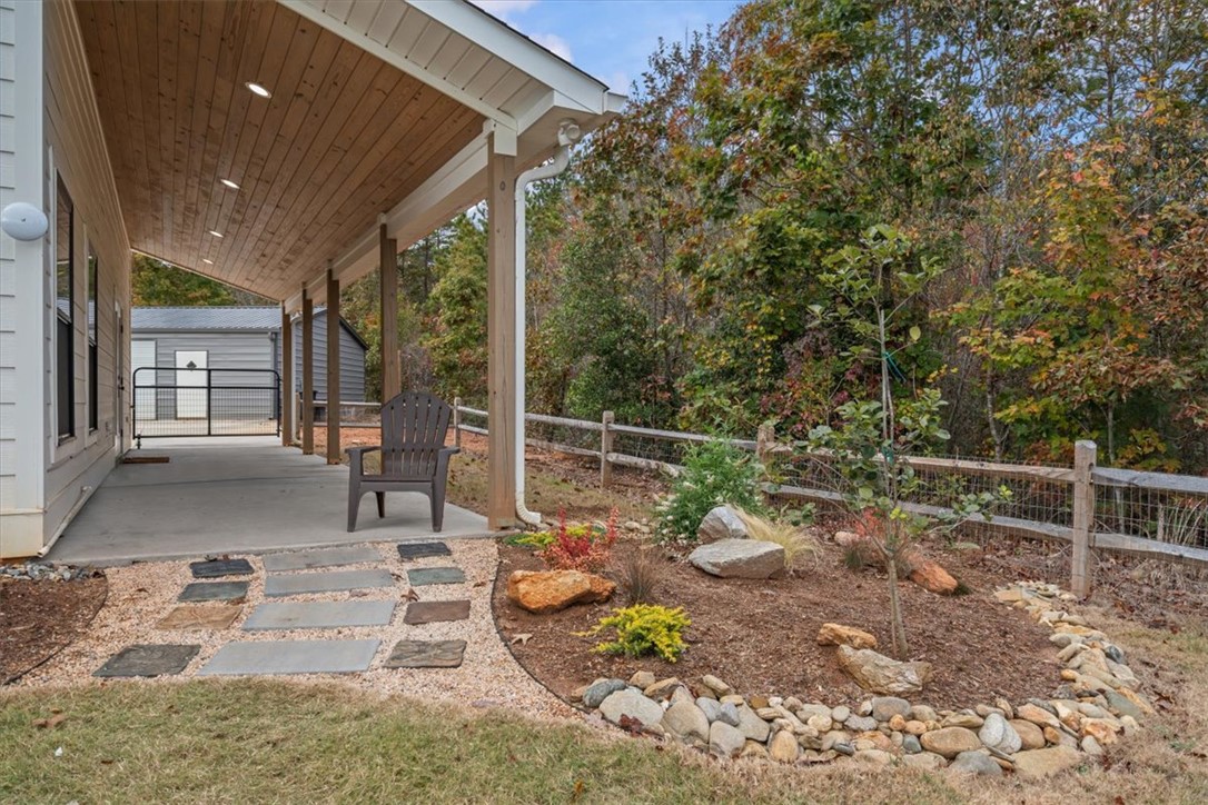 1120 Singleton Road Westminster, SC 29693 - Photo 28 of 36