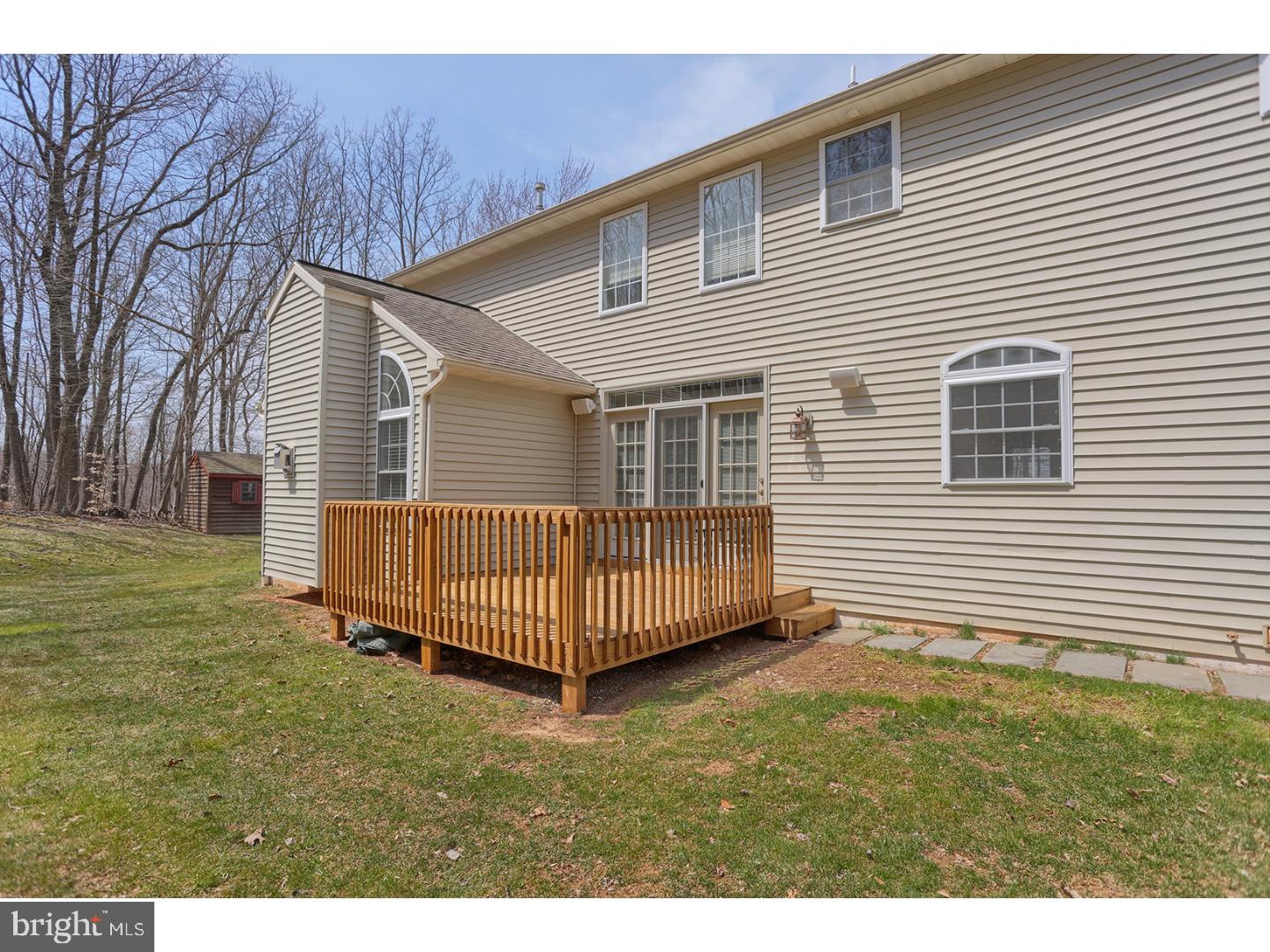235 Overlook Road Morgantown, PA 19543 - Photo 24 of 25 Exterior Back