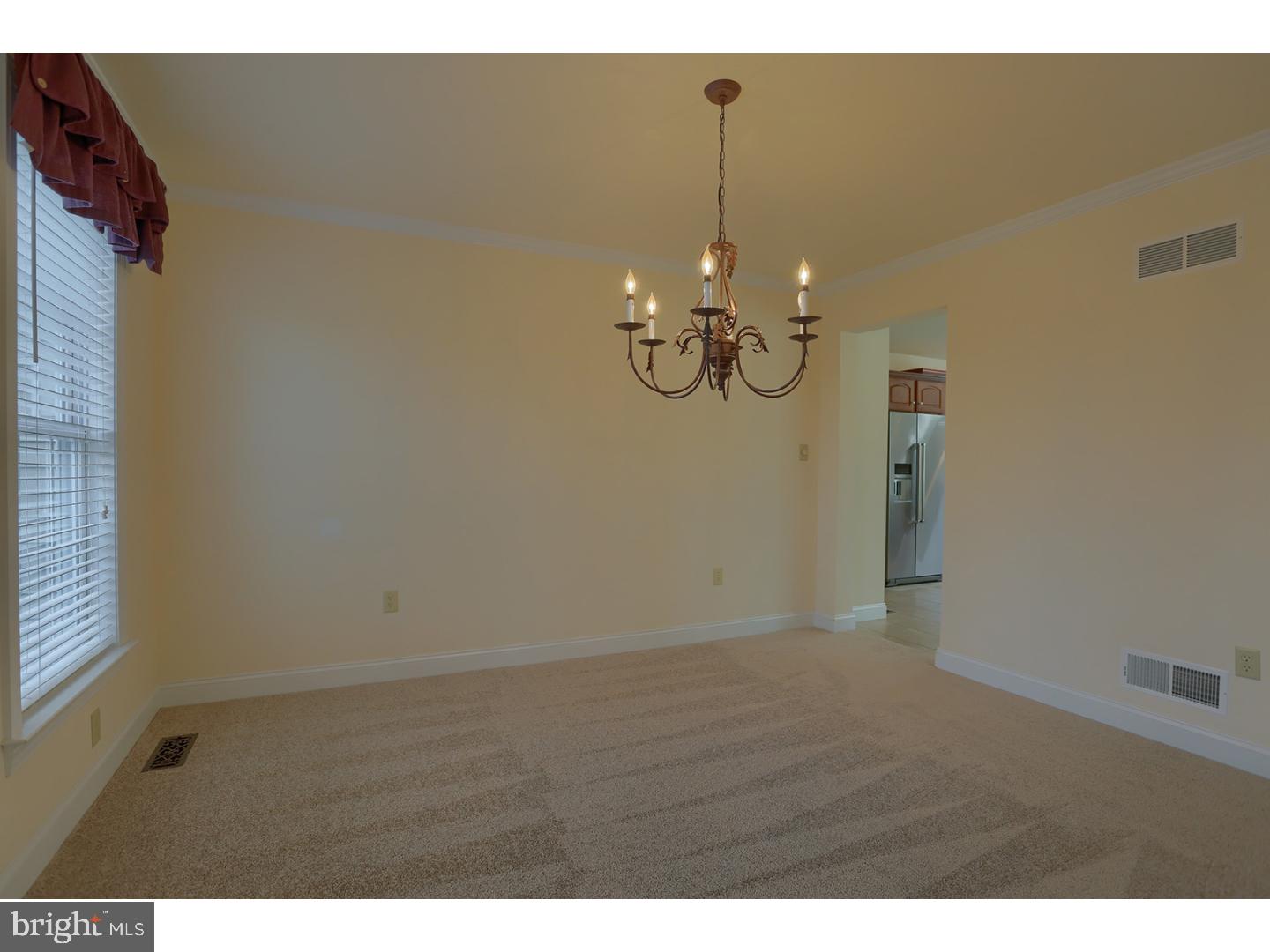 235 Overlook Road Morgantown, PA 19543 - Photo 8 of 25 Dining Room