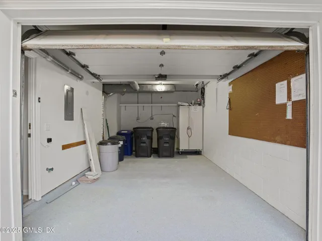 a picture of a bench in a white building