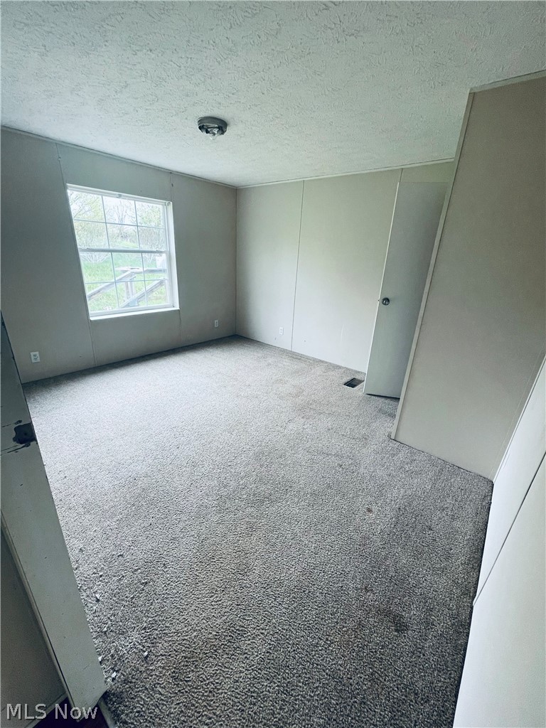 144 Old Ashby Ridge Road Parkersburg, WV 26104 - Photo 11 of 23 Gallery Image 11