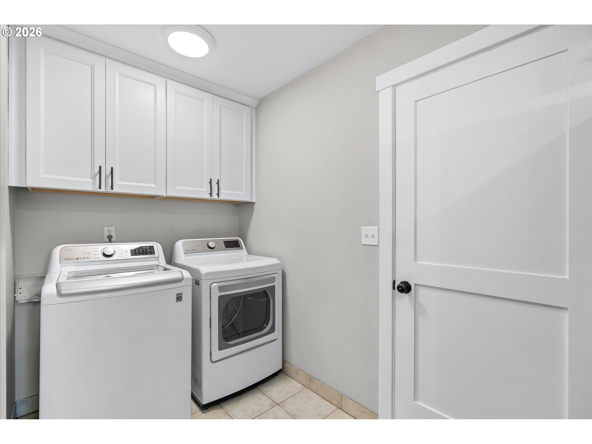 11345 Southwest 92nd Avenue Portland, OR 97223 - Photo 35 of 47 a utility room with dryer and washer