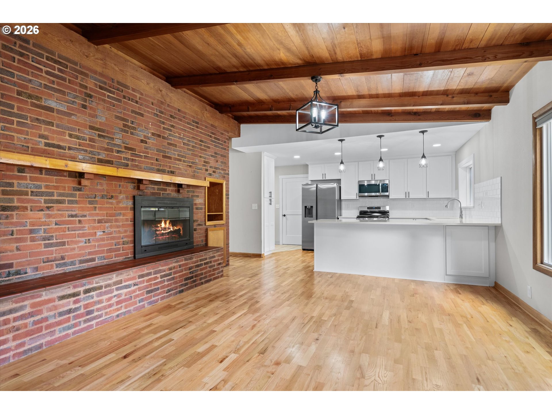 11345 Southwest 92nd Avenue Portland, OR 97223 - Photo 5 of 47