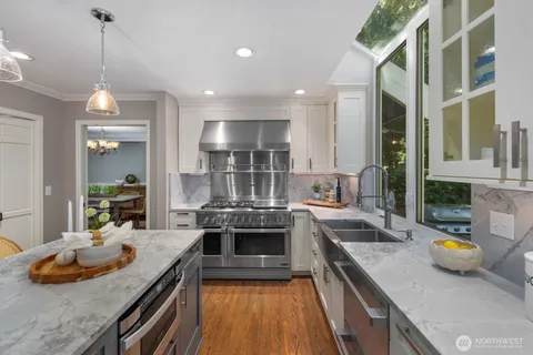 $1,890,000 | 21603 Northeast 22nd Court, Sammamish, WA 98074
